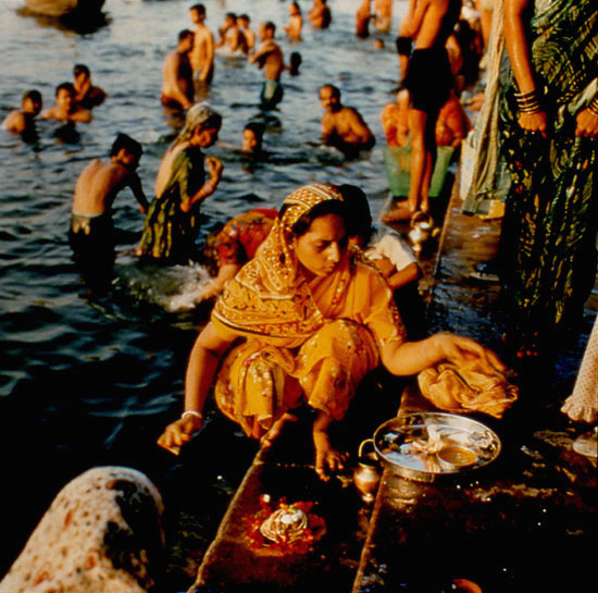 Puja - Varanasi, India - Amie Potsic